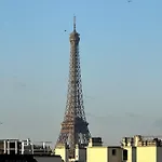 Vue Remarquable Sur La Tour Eiffel